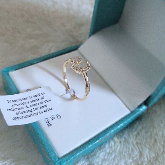 Shivam Crescent Moon🌙 and Moonstone Gem Ring💍 - Picture 3 of 16